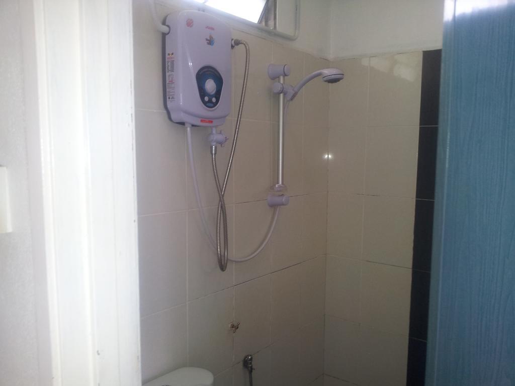 Huda Inn Пантай Ченанг Екстериор снимка