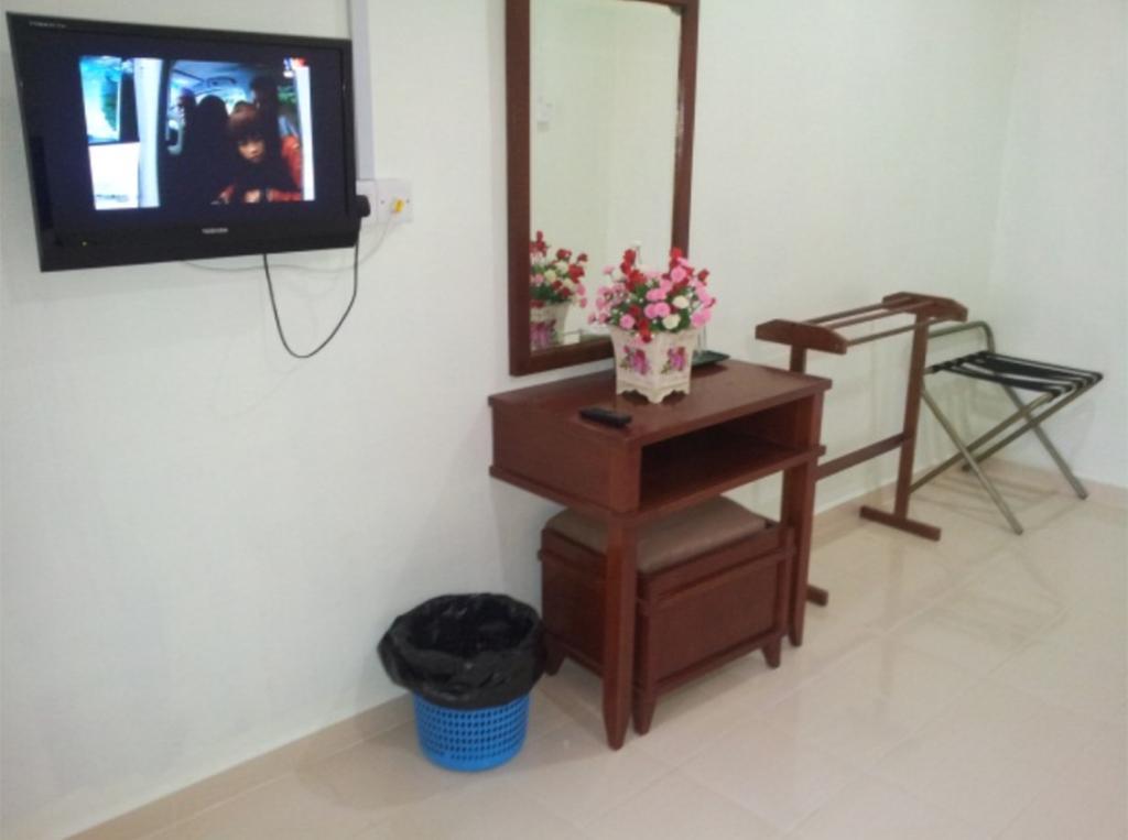 Huda Inn Пантай Ченанг Екстериор снимка