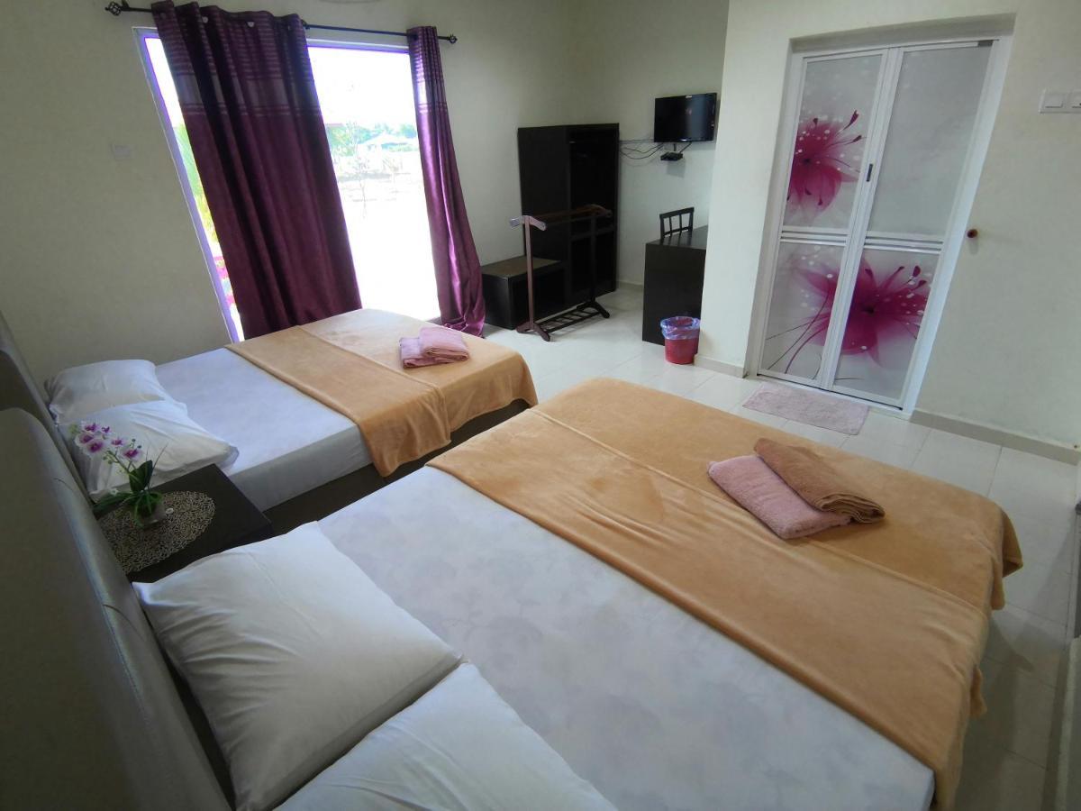 Huda Inn Пантай Ченанг Екстериор снимка